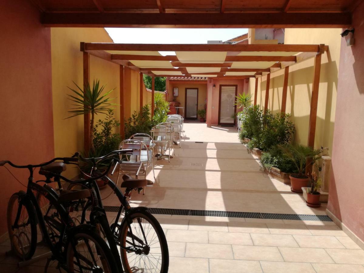 Gioia Guesthouse Càbras Eksteriør bilde