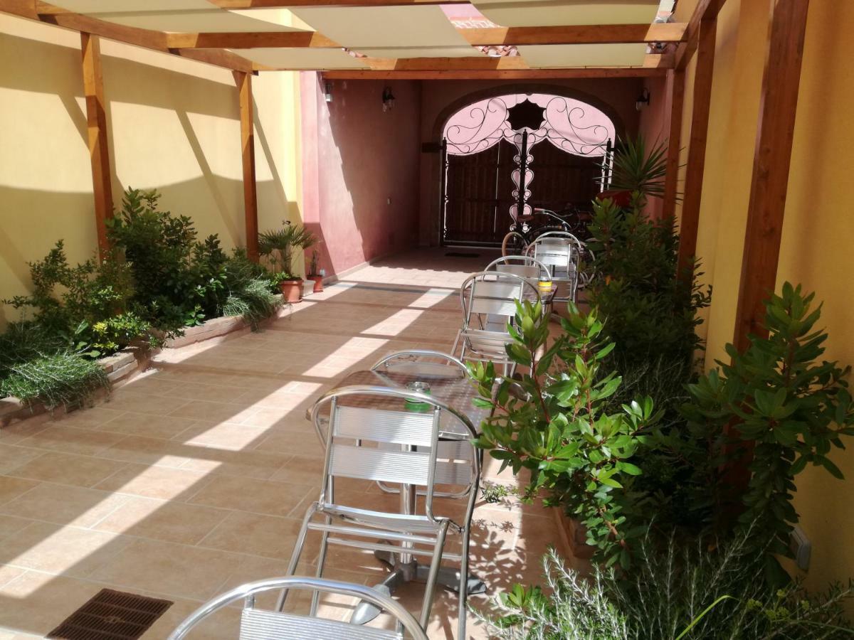 Gioia Guesthouse Càbras Eksteriør bilde