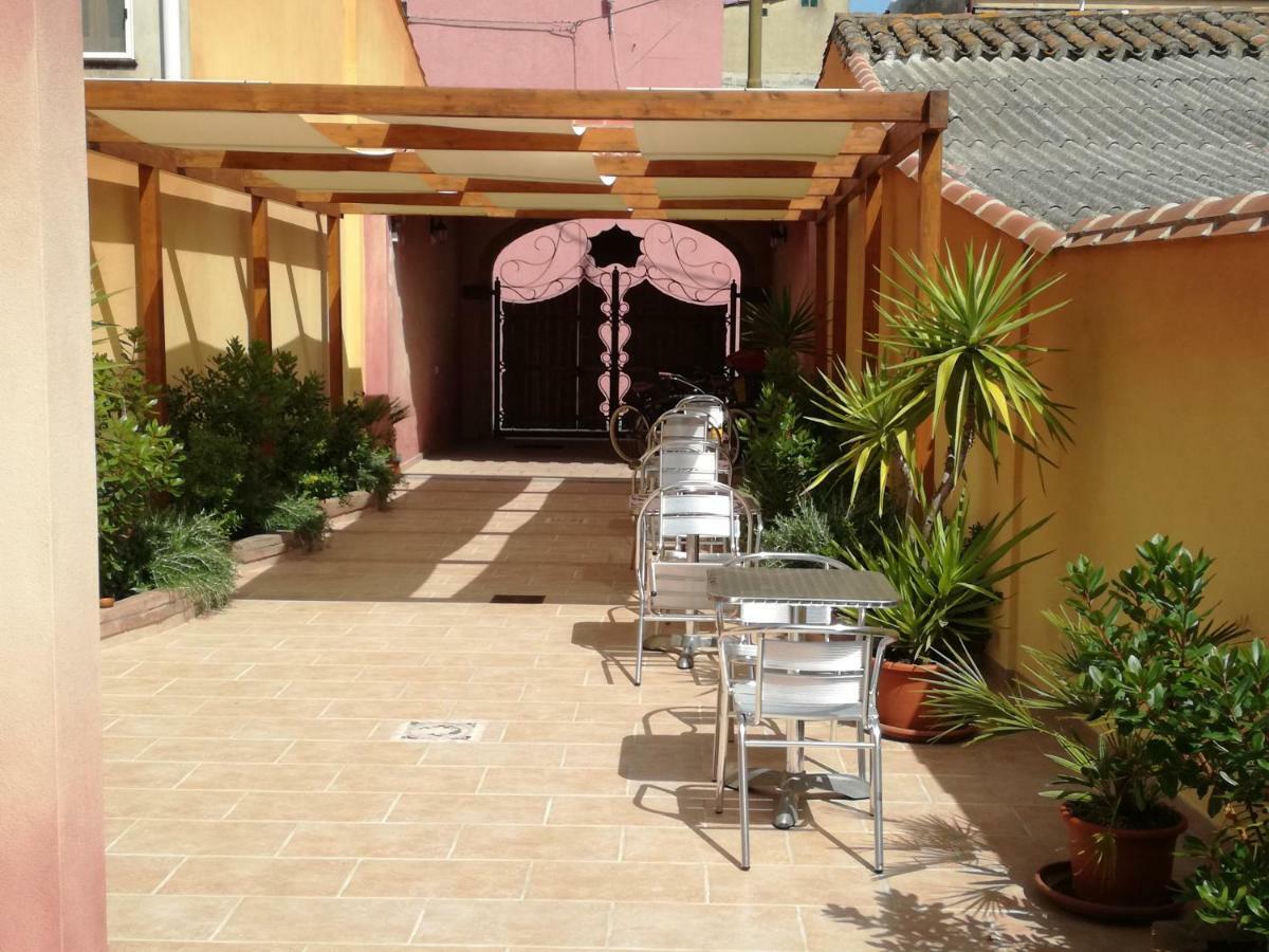 Gioia Guesthouse Càbras Eksteriør bilde